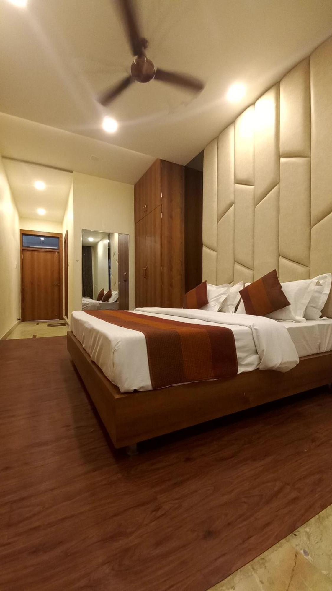 Hotel Indraprastha Jhalawar Екстериор снимка